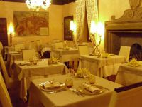 Castello di Vigoleno 25